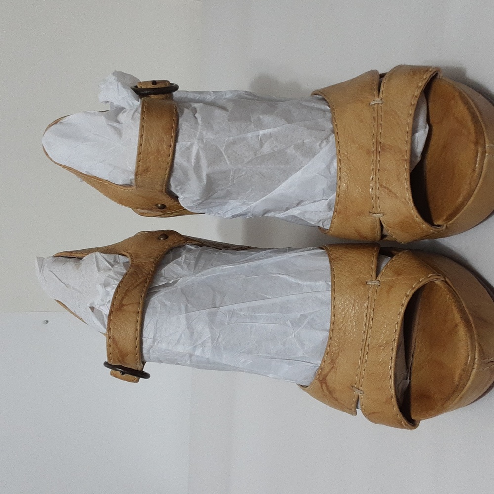 Frye Cognac Leather Platform Sandal with Ankle Strap